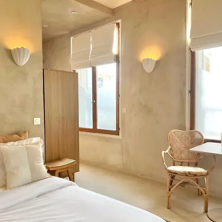 Studio De Charme Pour Un Sejour En Amoureux - 2P - Flat-Guest Paris Exterior photo